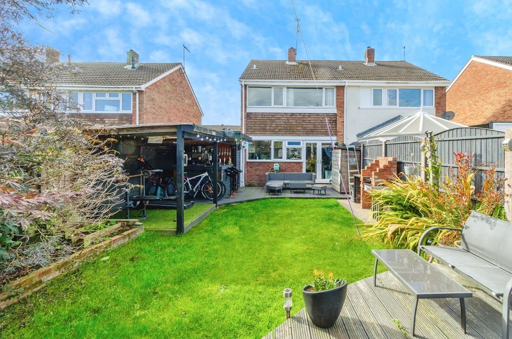 Additional image 16 of 3 bed semi-detached house for saleLeafdown Close, Hednesford, Cannock WS12