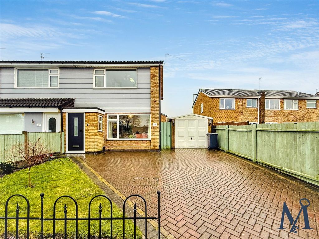 3 bed property for saleStonehaven Close, Coalville LE67