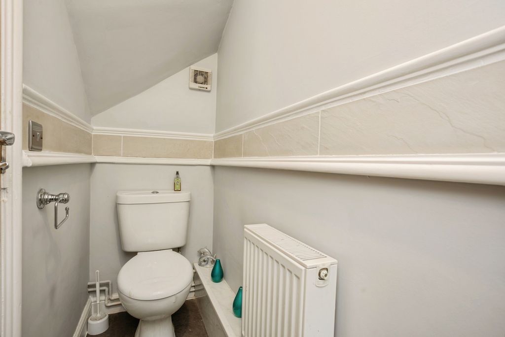 Additional image 15 of 3 bed semi-detached house for saleFrancis Drive, Loughborough, Leicestershire LE11