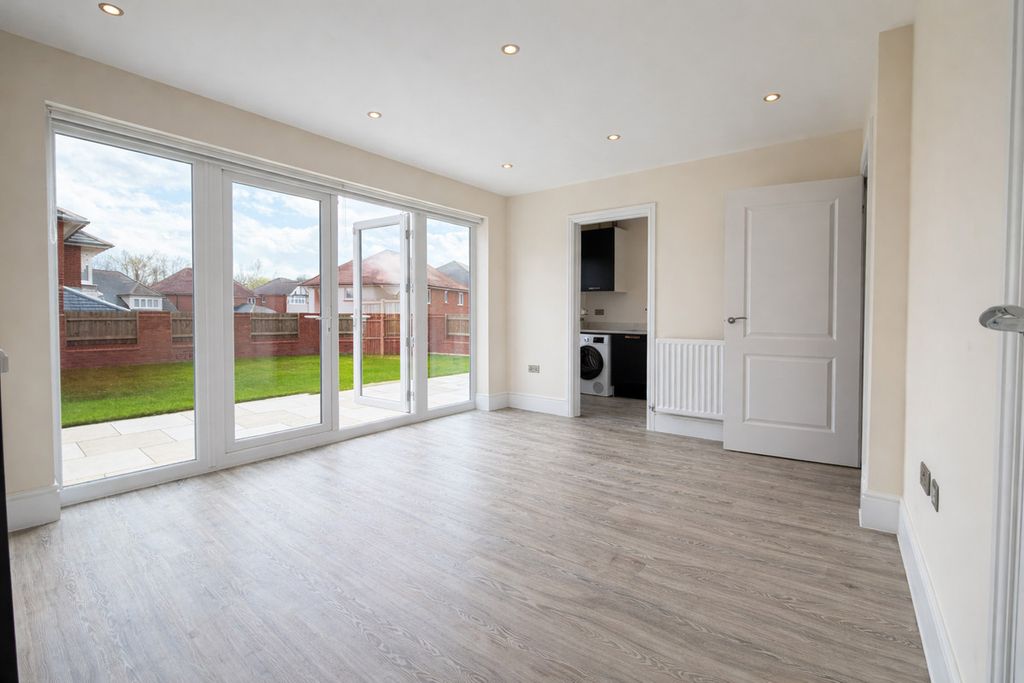 Additional image 6 of 5 bed detached house for saleAdbaston Close, Tamworth B77