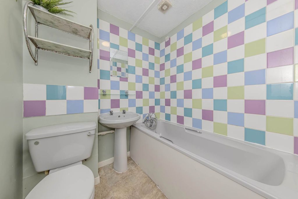 Additional image 12 of 2 bed town house for saleWinterside Close, Newcastle Under Lyme ST5