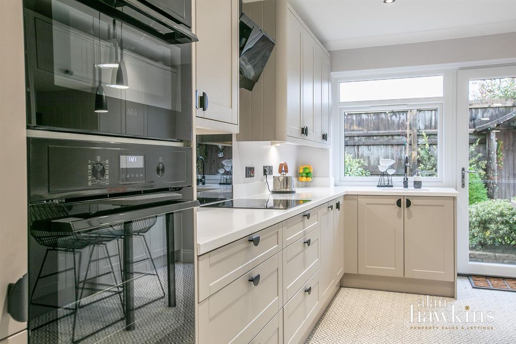 Additional image 5 of 4 bed detached bungalow for saleHales Close, Lyneham SN15
