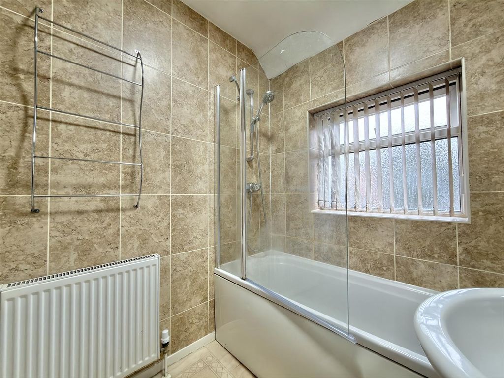 Additional image 16 of 3 bed semi-detached house for saleWoodgate Drive, Birstall, Leicester LE4