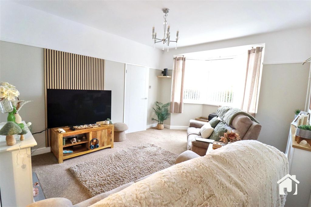 Additional image 3 of 3 bed semi-detached house for saleFalconer Crescent, New Parks, Leicester LE3
