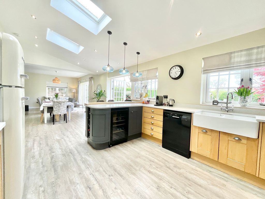 Additional image 12 of 4 bed detached house for saleSandyfields, Baldwins Gate ST5