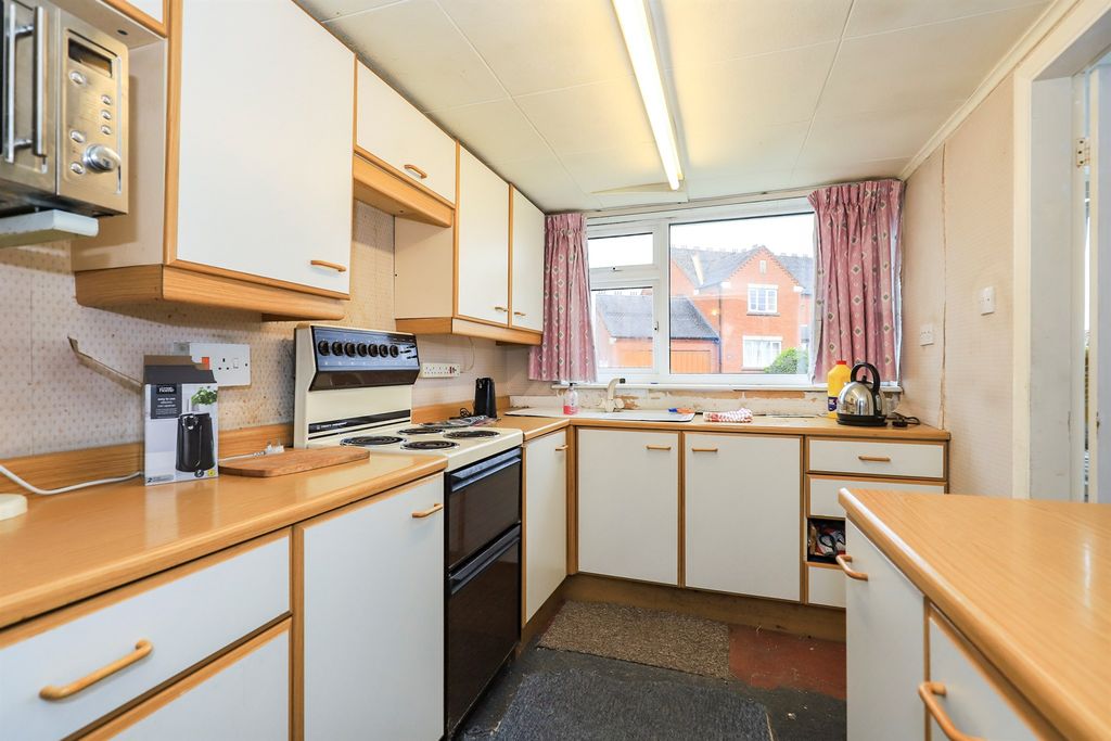Additional image 2 of 3 bed semi-detached house for saleDeansfield Road, Brewood, Stafford ST19