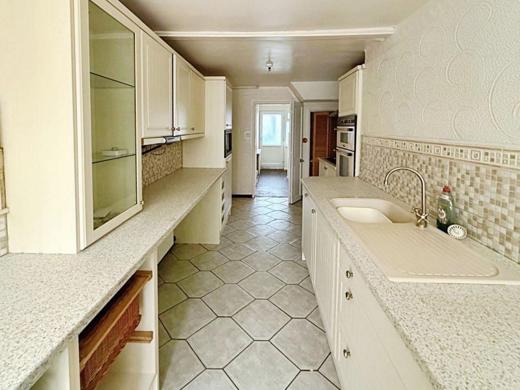 Additional image 5 of 3 bed terraced house for saleHighcliffe Road, Tamworth B77