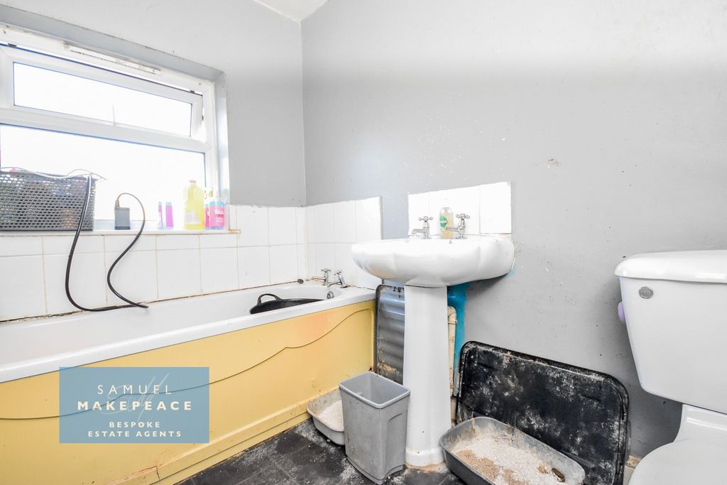 Additional image 7 of 3 bed semi-detached house for saleLansbury Grove, Meir, Stoke-On-Trent ST3