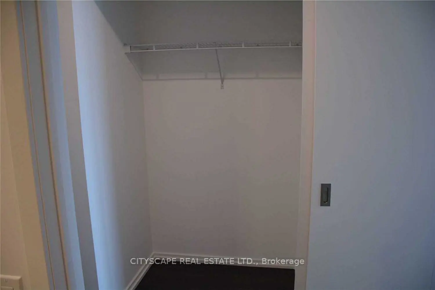 Additional image 8 of 197 Yonge Street 4810
