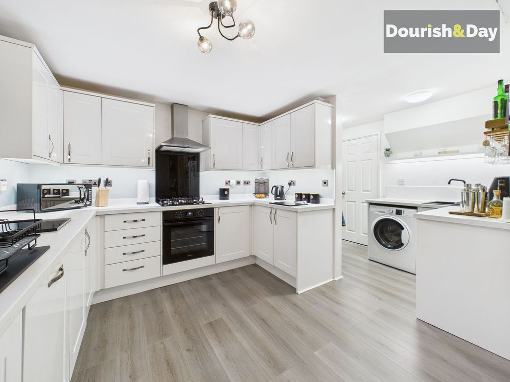 Additional image 9 of 4 bed detached house for saleDarnford Close, Parkside, Stafford ST16