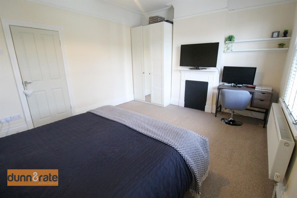 Additional image 18 of 3 bed town house for saleBaddeley Green Lane, Baddeley Green, Stoke On Trent ST2