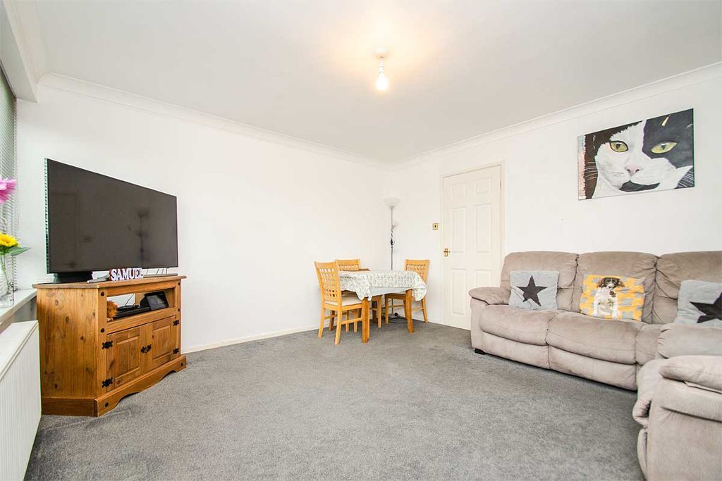 Additional image 2 of 2 bed flat for saleWillow Court, Tamworth Road, Lichfield WS14