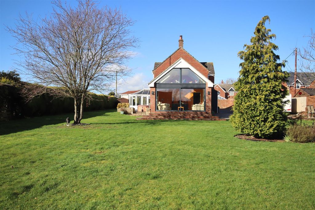 Additional image 22 of 4 bed detached house for saleThe Banks, Lyneham, Chippenham SN15