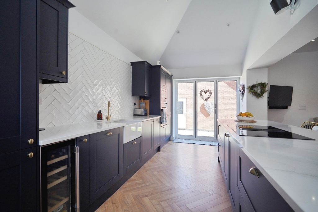 Additional image 21 of 4 bed detached house for saleMagnolia Close, Tutbury, Burton-On-Trent, Staffordshire DE13