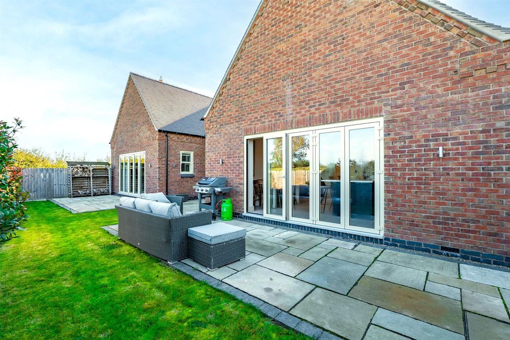 Additional image 26 of 3 bed detached bungalow for saleNorth Lodge Road, Old Dalby LE14