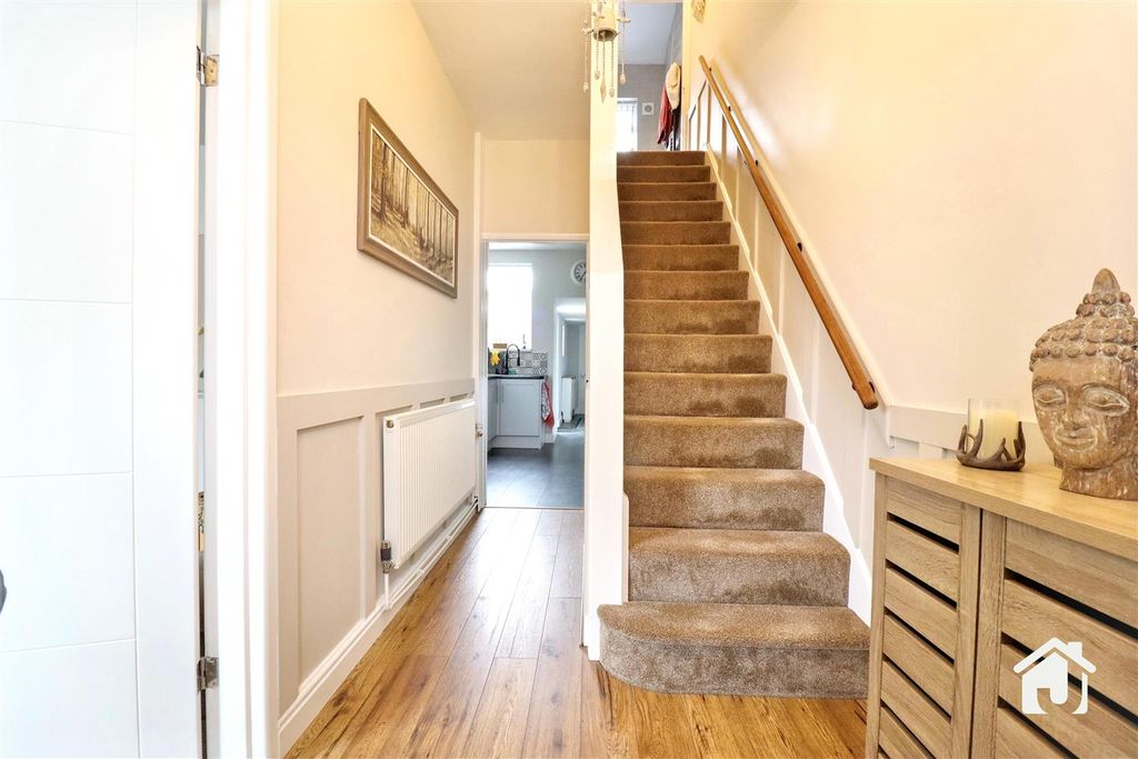 Additional image 9 of 3 bed semi-detached house for saleFalconer Crescent, New Parks, Leicester LE3