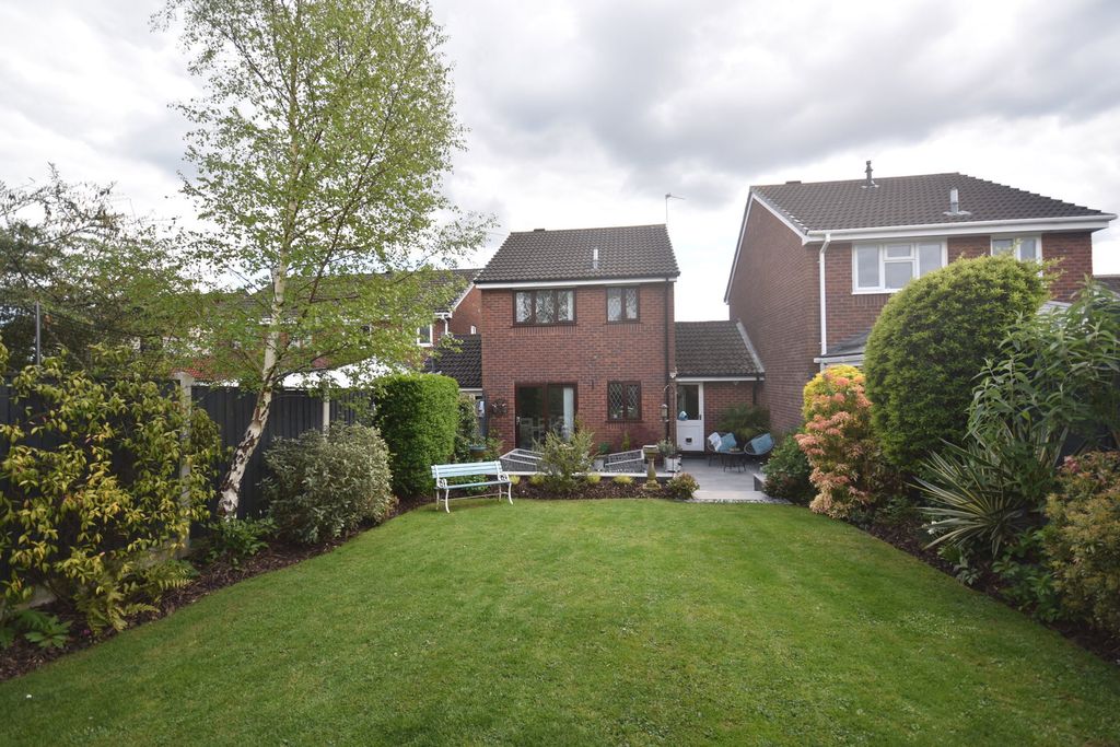 Additional image 16 of 3 bed link detached house for saleGoodwood Close, Stretton DE13