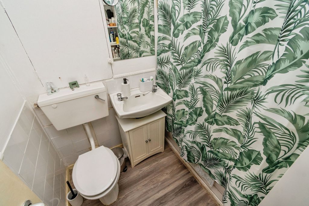 Additional image 11 of 1 bed flat for saleOkement Drive, Wolverhampton WV11
