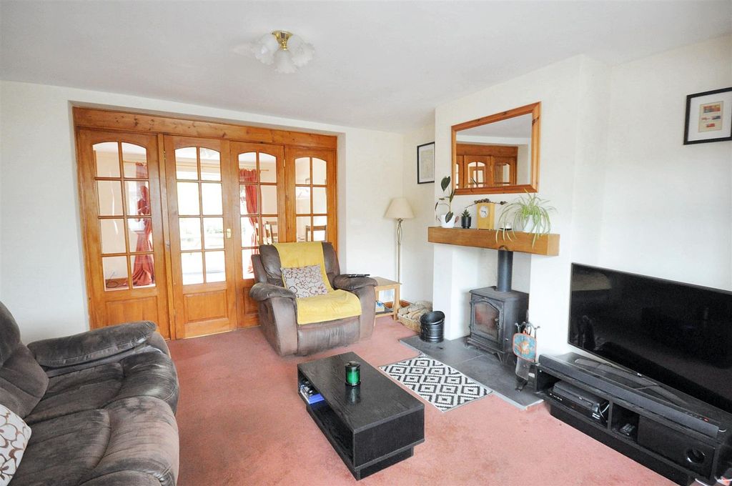Additional image 2 of 3 bed semi-detached house for saleFieldsway, Stone ST15