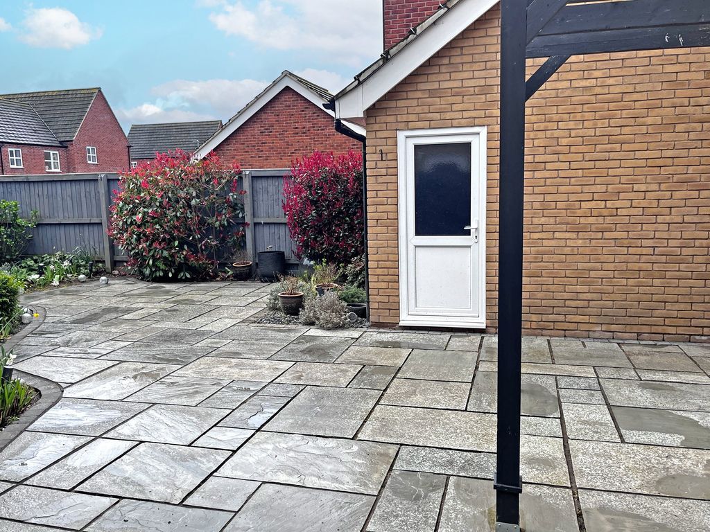 Additional image 15 of 3 bed semi-detached house for saleWisteria Way, Loughborough, Leicestershire, Leicestershire LE11