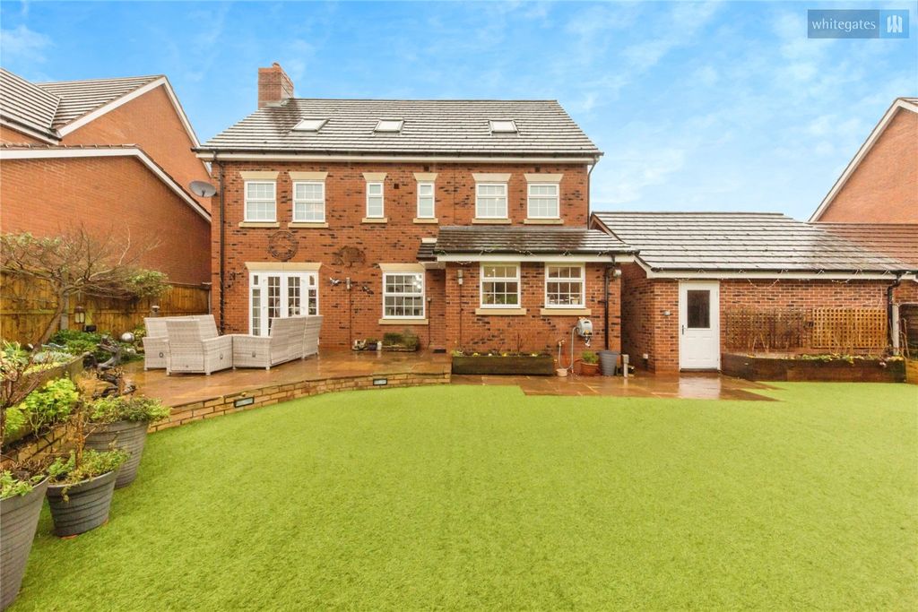 Additional image 2 of 5 bed detached house for saleSt. Augustines Drive, Weston, Crewe, Cheshire CW2