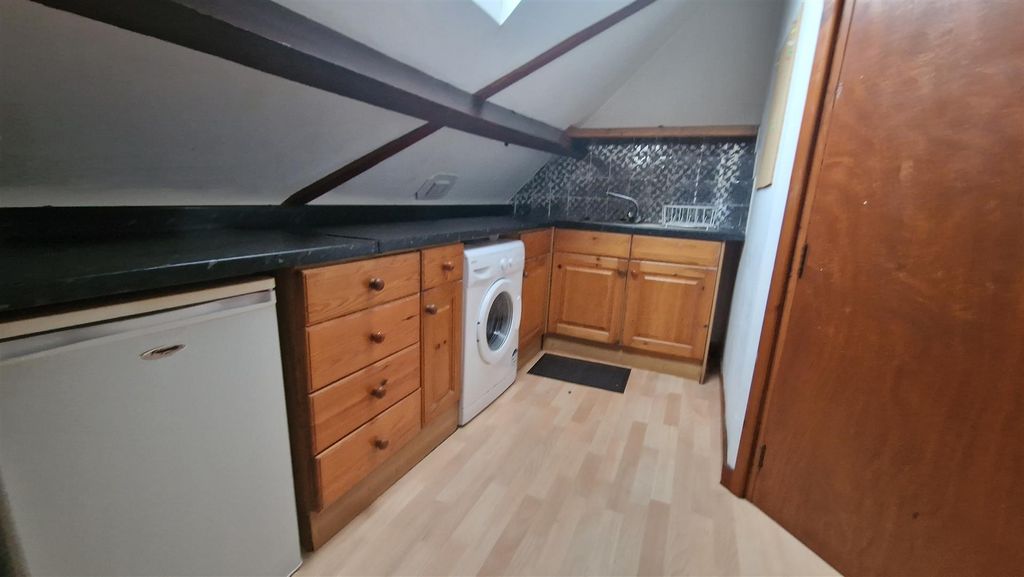 Additional image 6 of 1 bed flat for sale57 Old Hinckley Road, Nuneaton, Warwickshire CV10