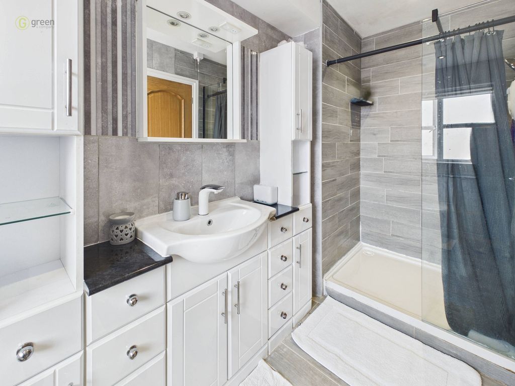 Additional image 25 of 4 bed semi-detached house for saleSuffolk Way, Fazeley, Tamworth B78