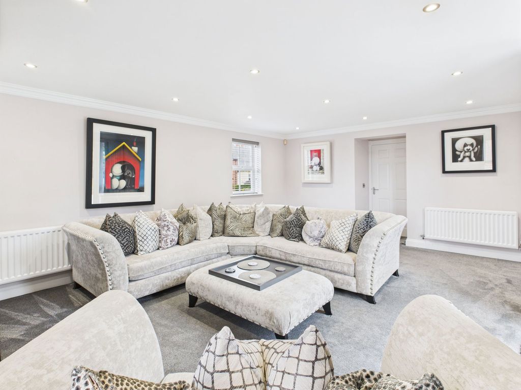 Additional image 15 of 5 bed detached house for saleKingsdown Close, Weston, Crewe CW2