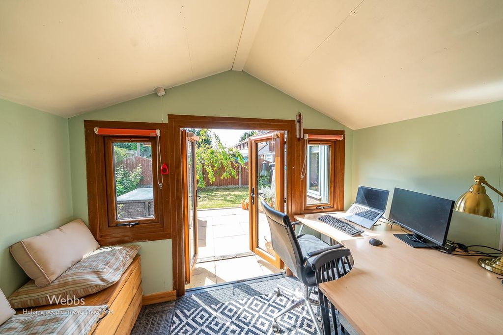Additional image 21 of 3 bed semi-detached house for saleElms Close, Shareshill, Wolverhampton WV10