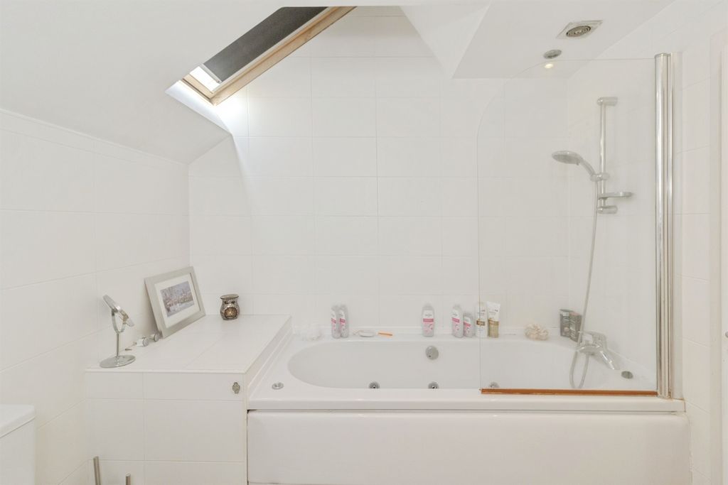 Additional image 10 of 2 bed flat for saleDuke Street, Leicester LE1