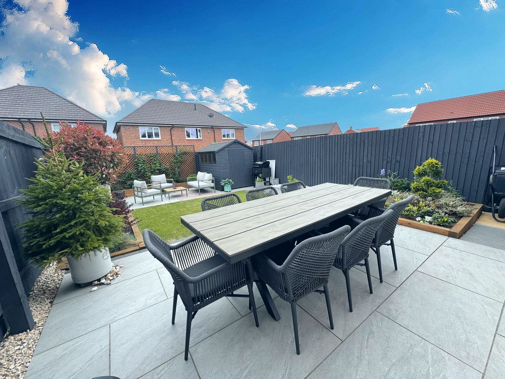 Additional image 26 of 3 bed semi-detached house for saleRoman Avenue, Nuneaton CV11