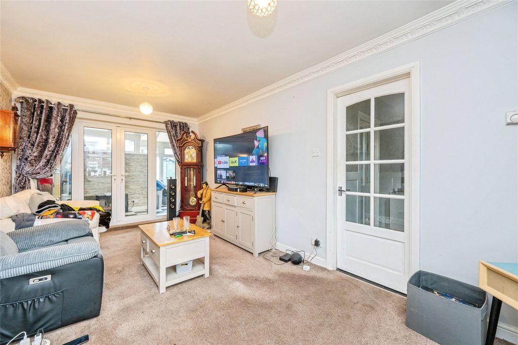 Additional image 7 of 3 bed semi-detached house for saleCalder, Wilnecote, Tamworth, Staffordshire B77