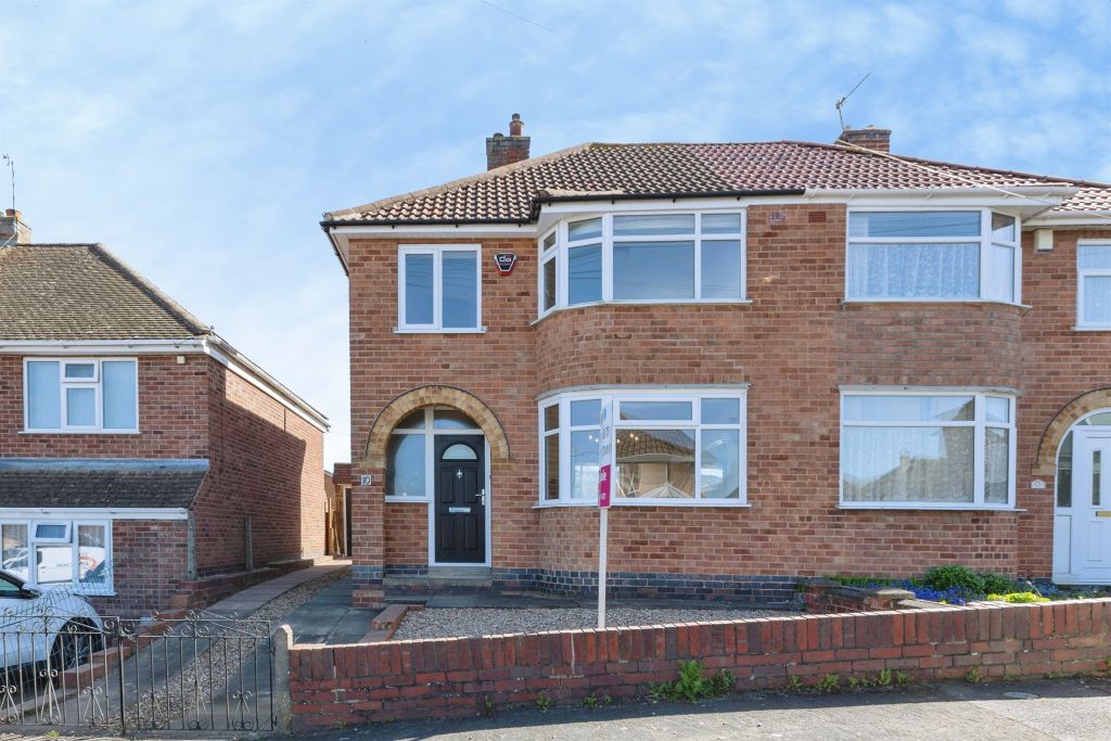 Additional image 2 of 3 bed semi-detached house for saleSedgefield Drive, Thurnby, Leicester LE7