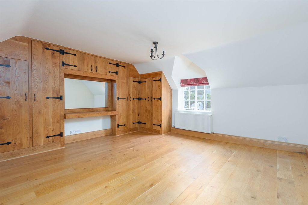 Additional image 9 of 4 bed property for saleVictoria Cottage, Park Street, Market Bosworth CV13