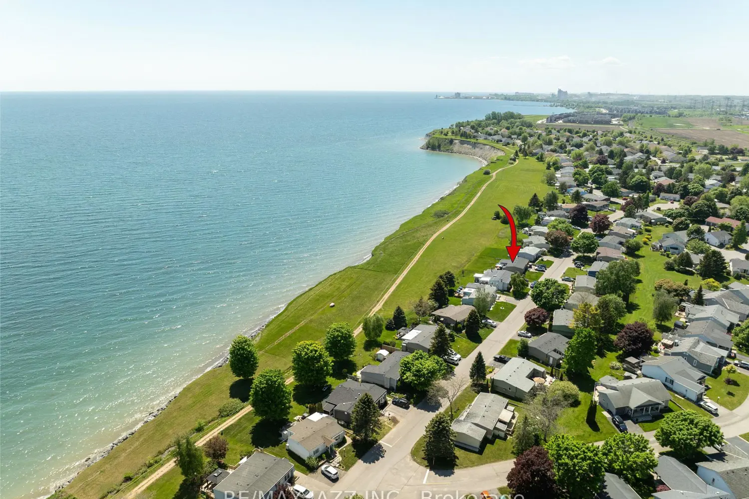 Additional image 2 of 15 Bluffs Road