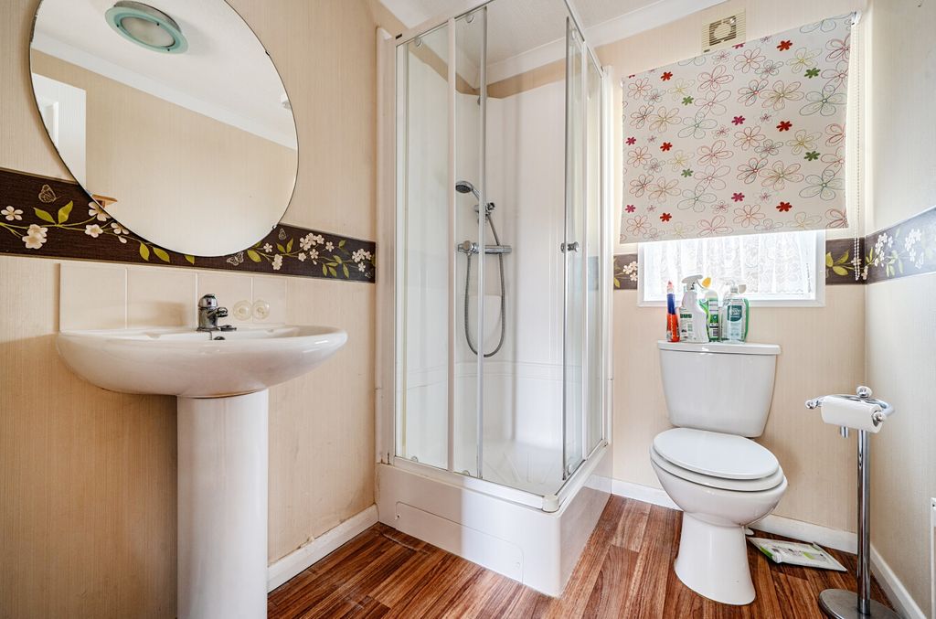 Additional image 10 of 2 bed mobile/park home for saleBrook Meadow, Wroughton, Swindon SN4