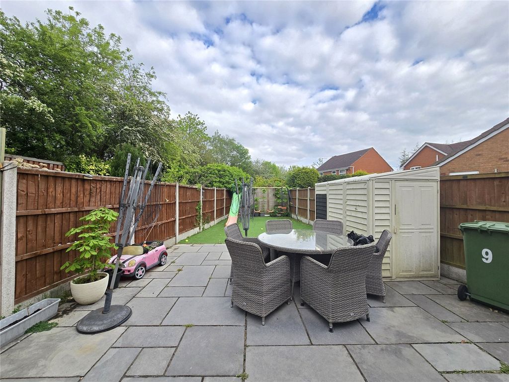 Additional image 14 of 3 bed semi-detached house for saleGlendale Court, Wilnecote, Tamworth, Staffordshire B77