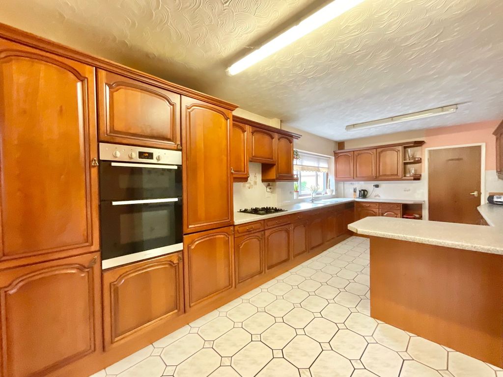 Additional image 2 of 4 bed semi-detached house for saleGreenfield Road, Stafford ST17
