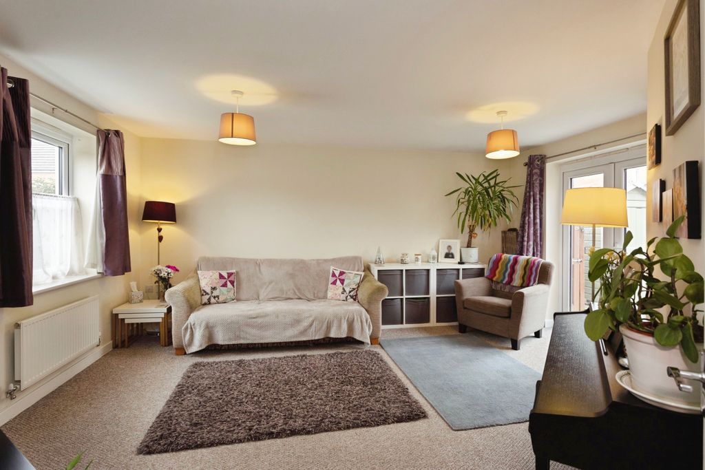 Additional image 4 of 3 bed semi-detached house for saleBrockington Road, Melton Mowbray LE13