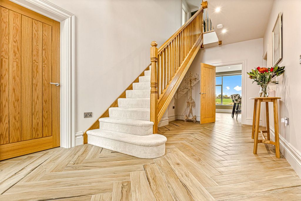 Additional image 5 of 5 bed detached house for saleMulberry House, Waltham Road, Thorpe Arnold LE14