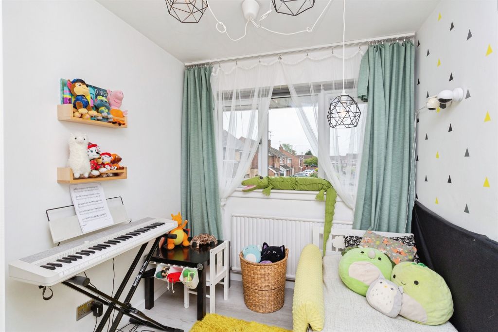 Additional image 10 of 3 bed semi-detached house for saleSt. Ives Close, Stafford ST17