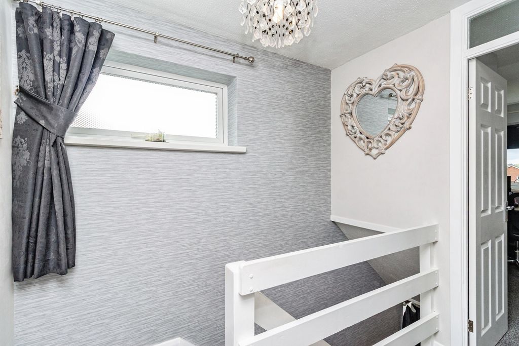 Additional image 6 of 3 bed semi-detached house for saleCovert Close, Great Haywood, Stafford, Staffordshire ST18
