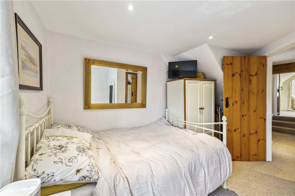 Additional image 14 of 3 bed end terrace house for saleCrooked Corner, Aldbourne, Marlborough, Wiltshire SN8