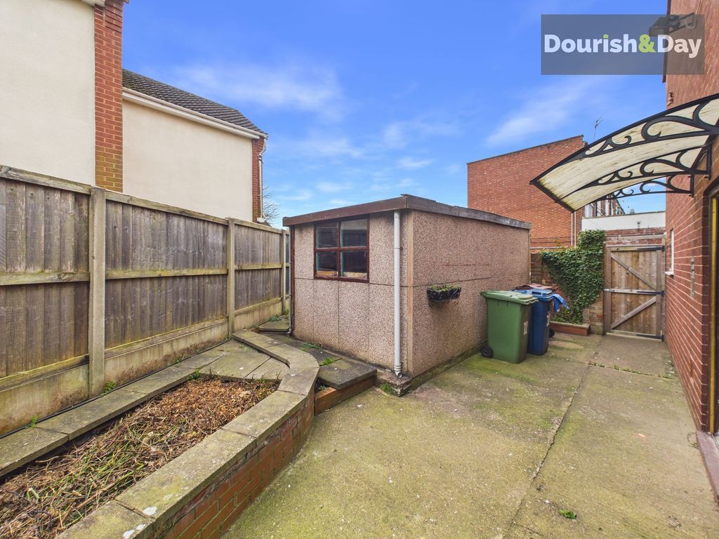 Additional image 14 of 3 bed semi-detached house for saleSwinburne Close, Stafford ST17