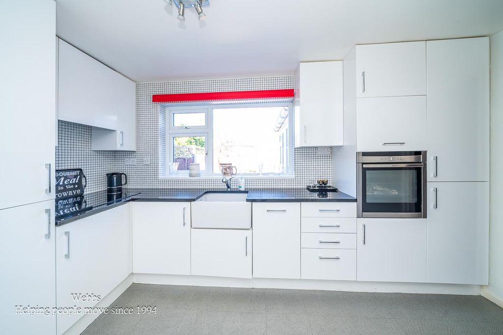 Additional image 9 of 3 bed semi-detached house for saleKingsley Avenue, Hednesford, Cannock WS12