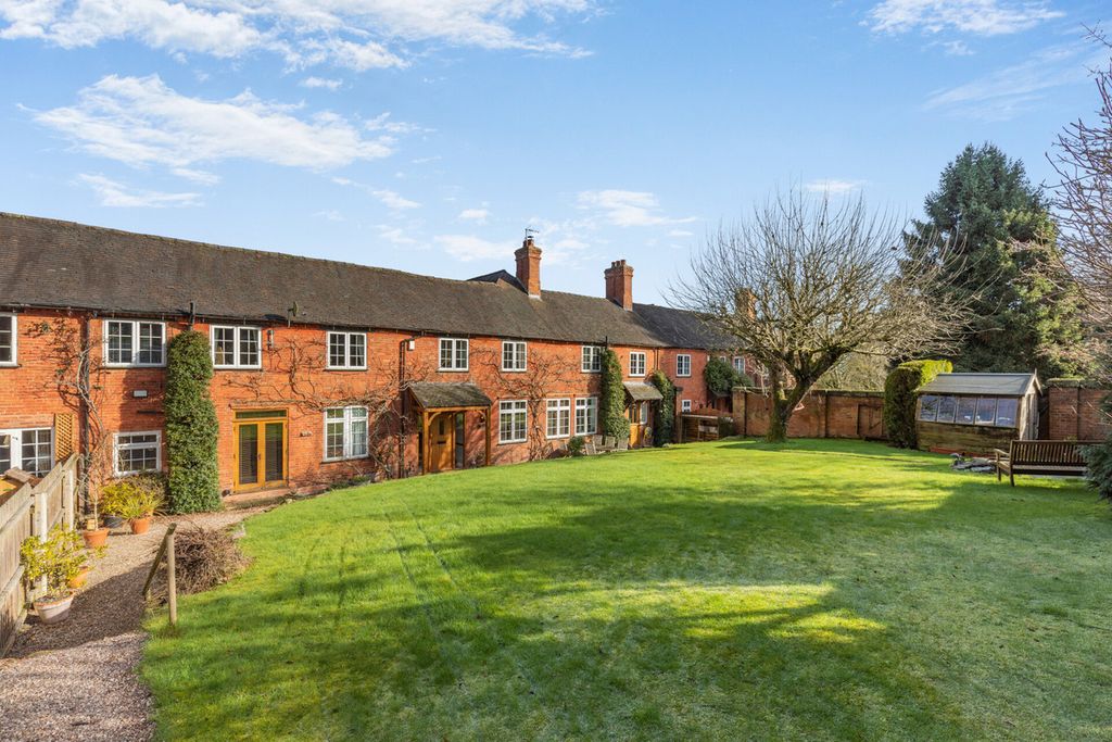 4 bed country house for saleChestall Park Cannock Wood Rugeley, Staffordshire WS15