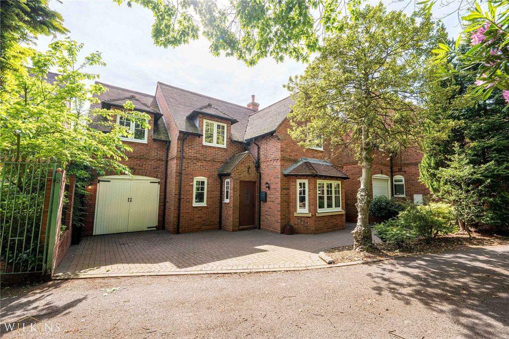 Additional image 46 of 5 bed detached house for saleGlascote Lane, Wilnecote, Tamworth, Staffordshire B77