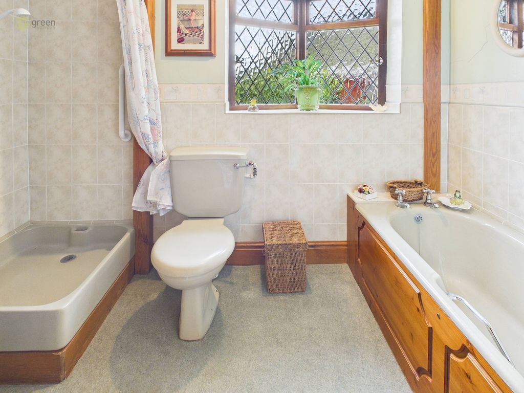Additional image 19 of 3 bed detached bungalow for saleHighcliffe Road, Two Gates, Tamworth B77