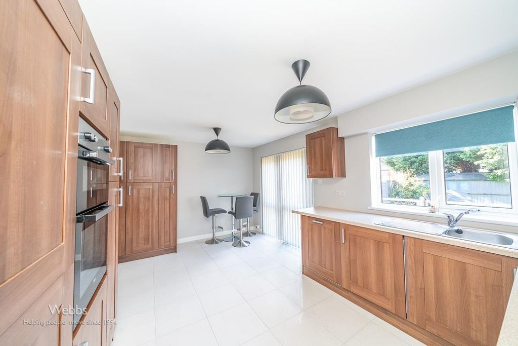 Additional image 2 of 3 bed detached house for saleCannock Road, Featherstone, Wolverhampton WV10