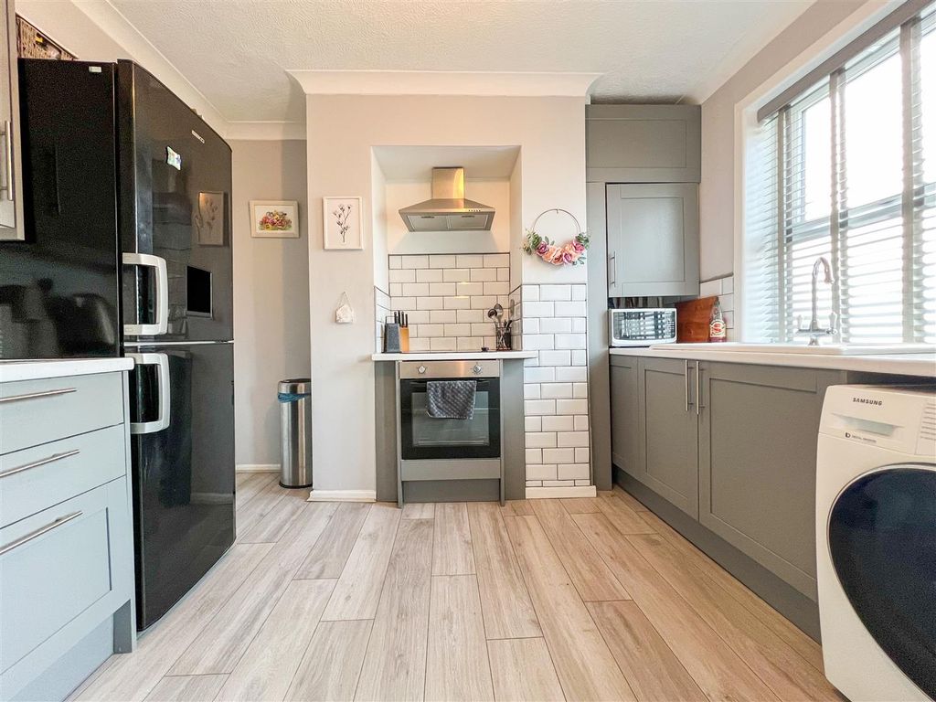 Additional image 3 of 3 bed terraced house for saleWestwood Grove, Leek ST13